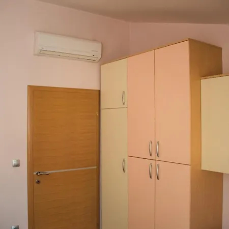Hotel Barbaric