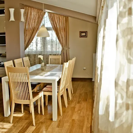 Barbaric Hotel 3*